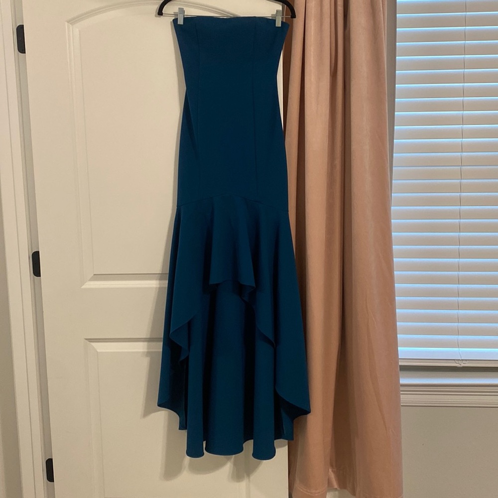 strapless gown